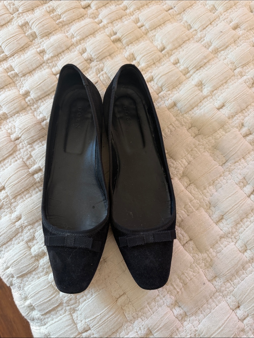 Doen Odette Black Suede Square-Toe Ballet Flats with Bow
